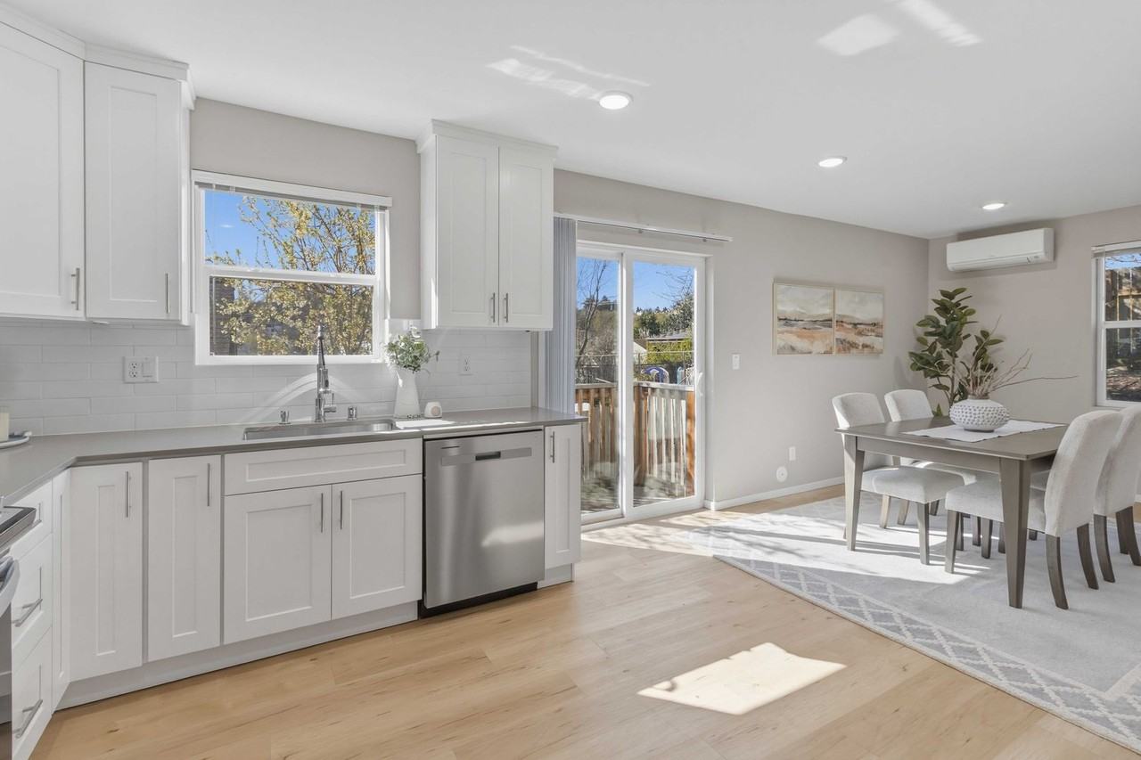 3536 S Brandon St #B - Photo 7 of 32