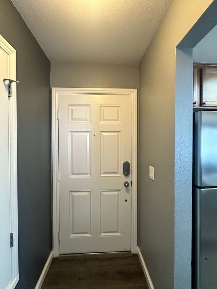 3901 Dale Rd #B - Photo 3 of 15