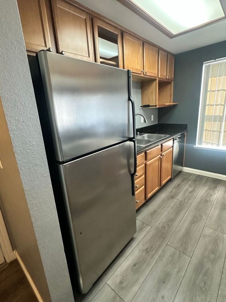 3901 Dale Rd #B - Photo 5 of 15