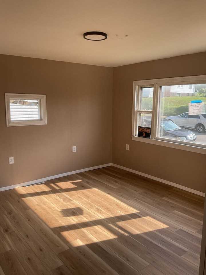3 Poplar Ave - Photo 3 of 11