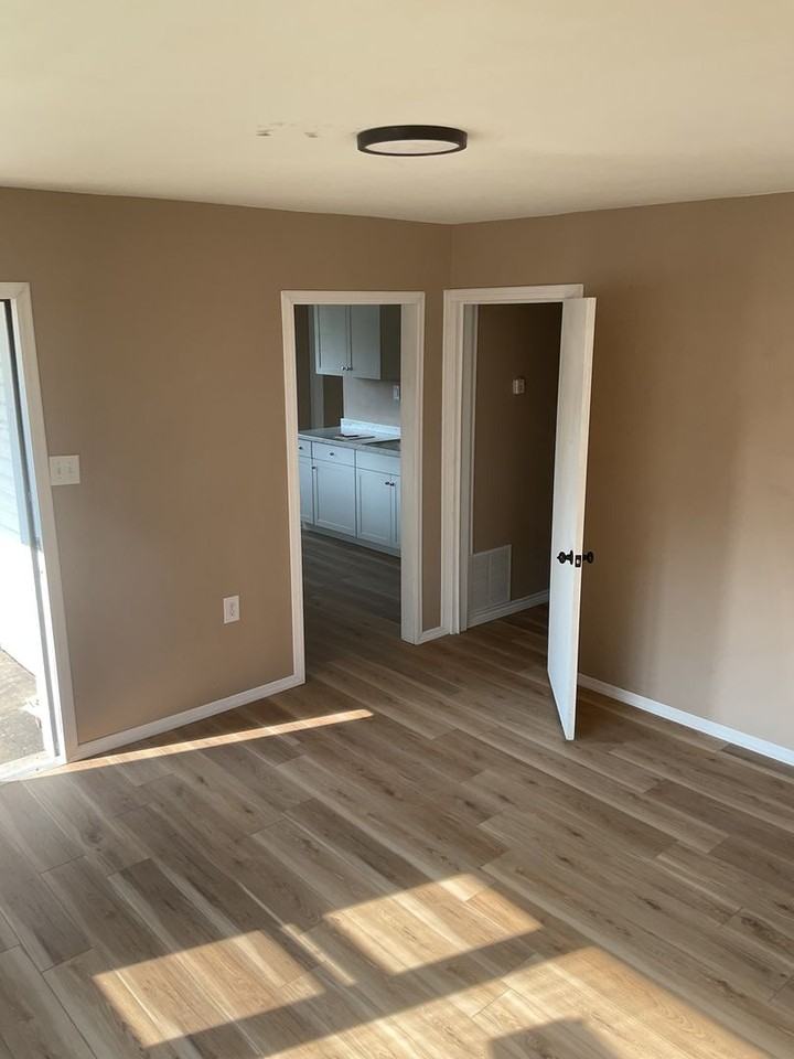 3 Poplar Ave - Photo 4 of 11