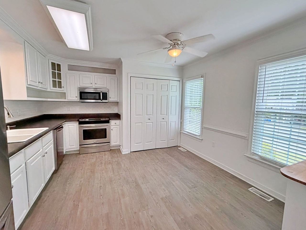 1506 Tackley Pl - Photo 3 of 40