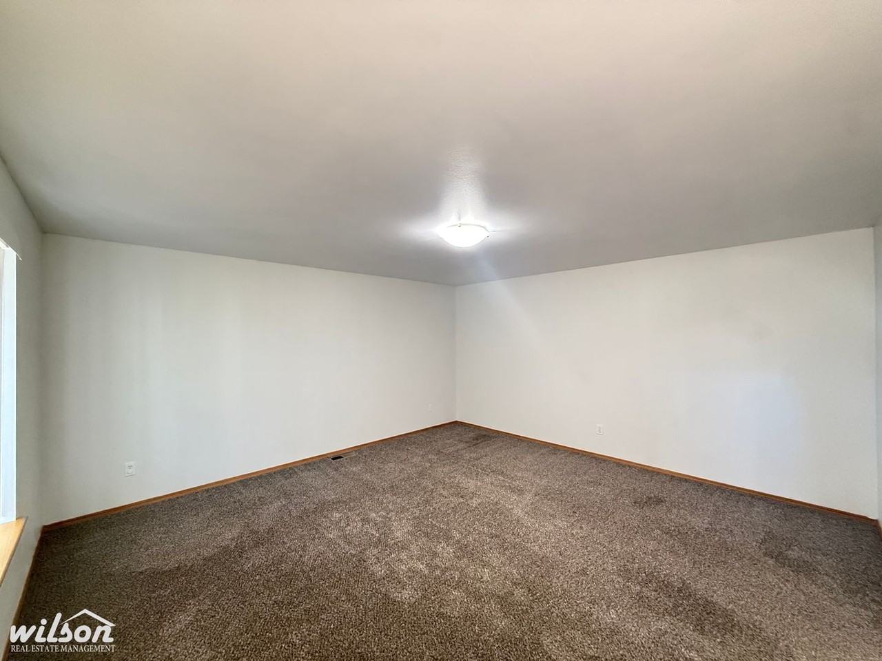 7400 Richey Rd - Photo 2 of 30