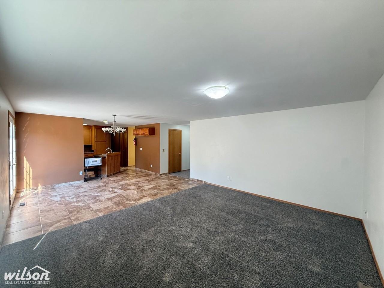 7400 Richey Rd - Photo 6 of 30