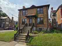 3745 Saint Lawrence Ave - Photo 1 of 1