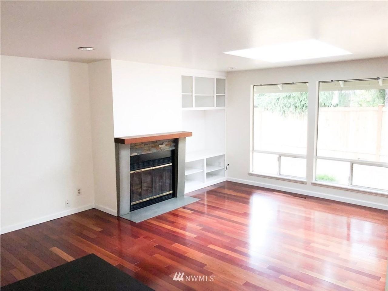 6216 108th Pl Ne - Photo 5 of 11