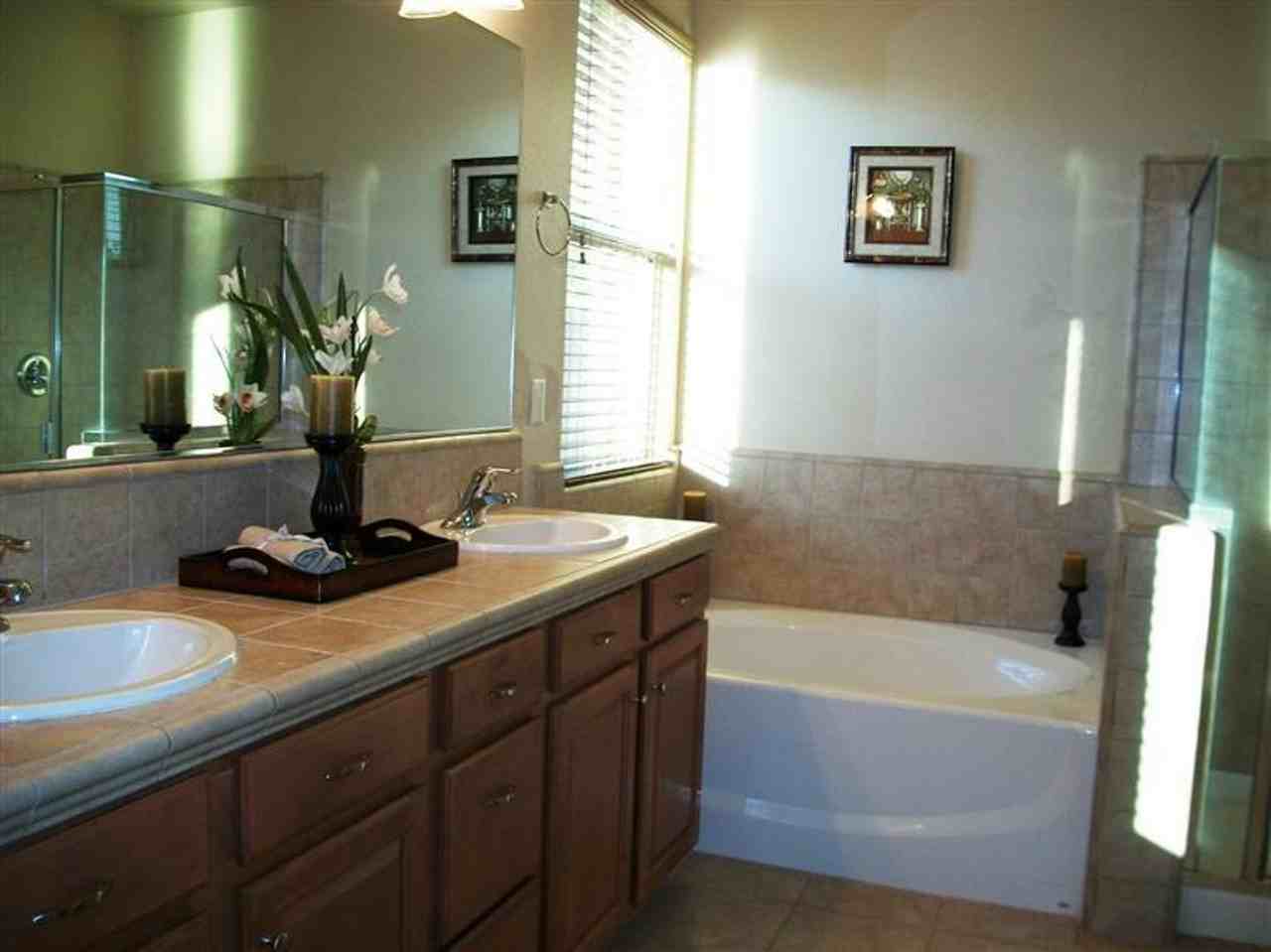 684 Whitfield Ln - Photo 6 of 7