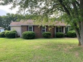 featured image of 2075 Stonebrook Dr