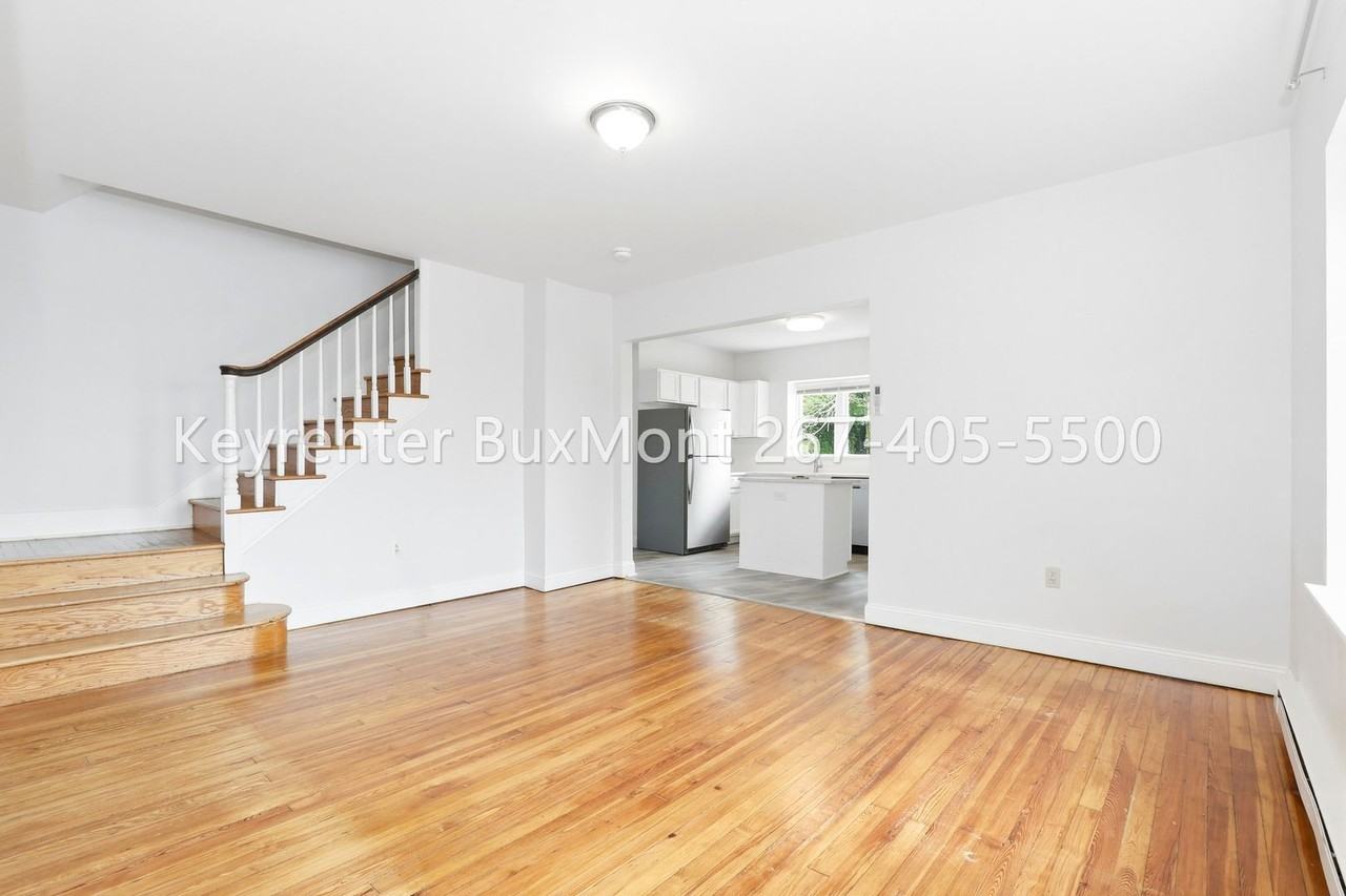 152 Prospect Ave - Photo 3 of 19