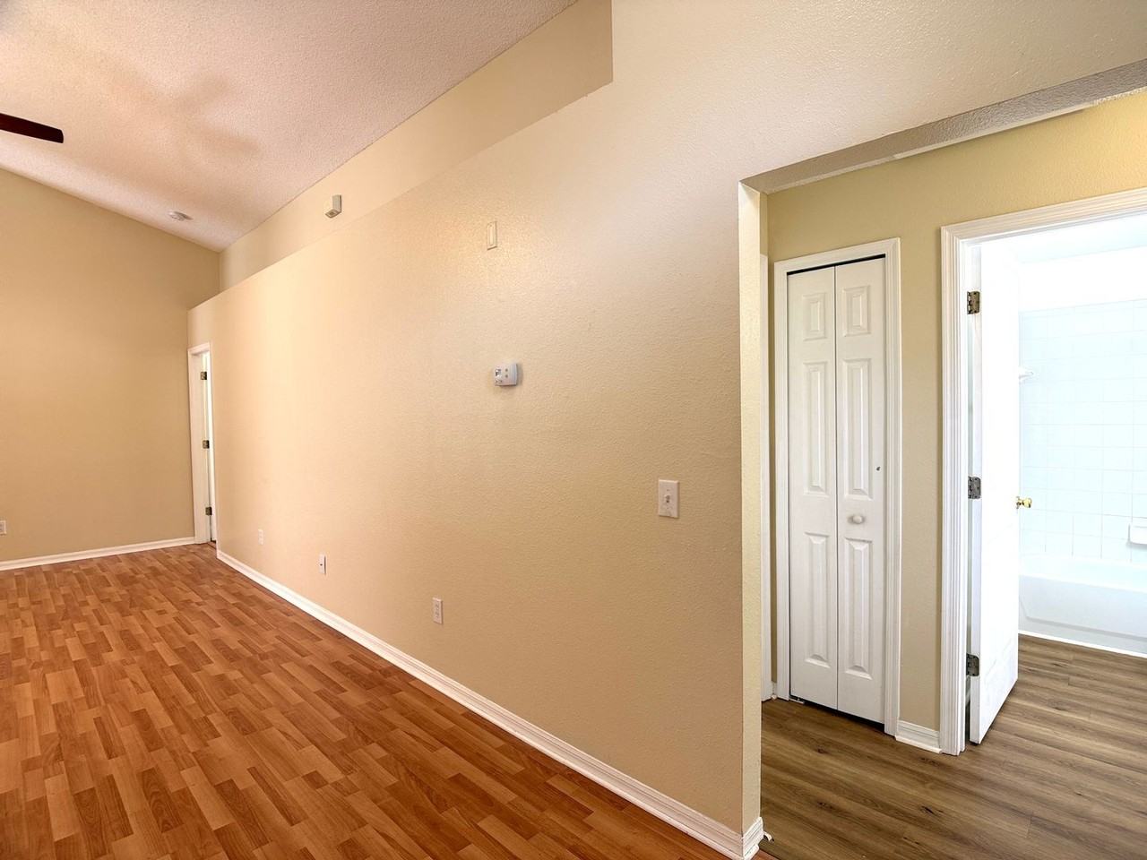526 Pine Cone Dr - Photo 2 of 27
