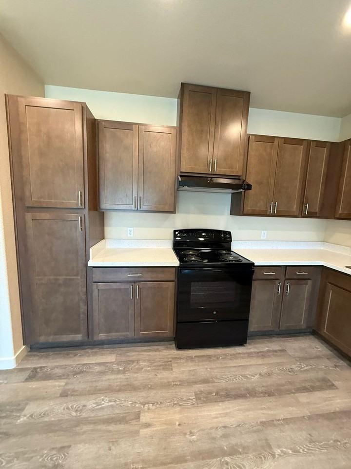 Center of Hope Apartments II - Photo 4 of 27