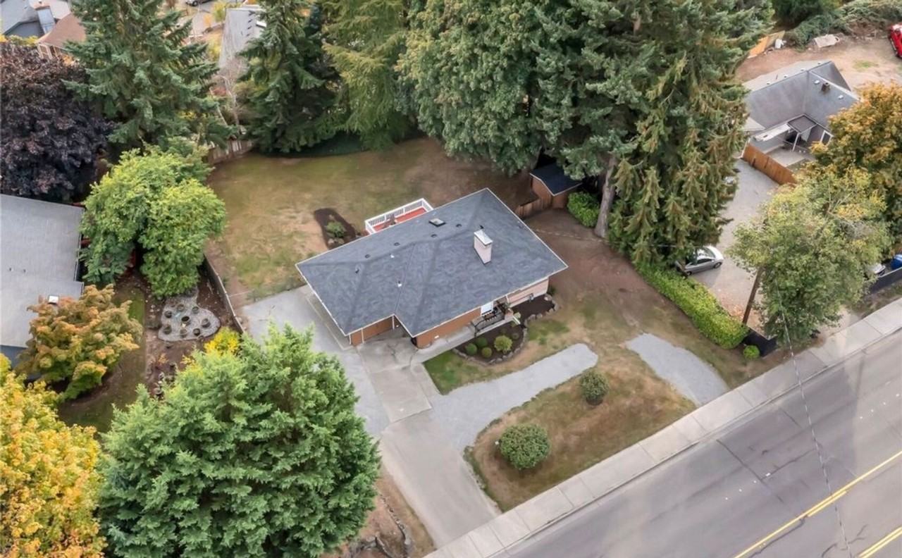 13733 Se 272nd St - Photo 5 of 32