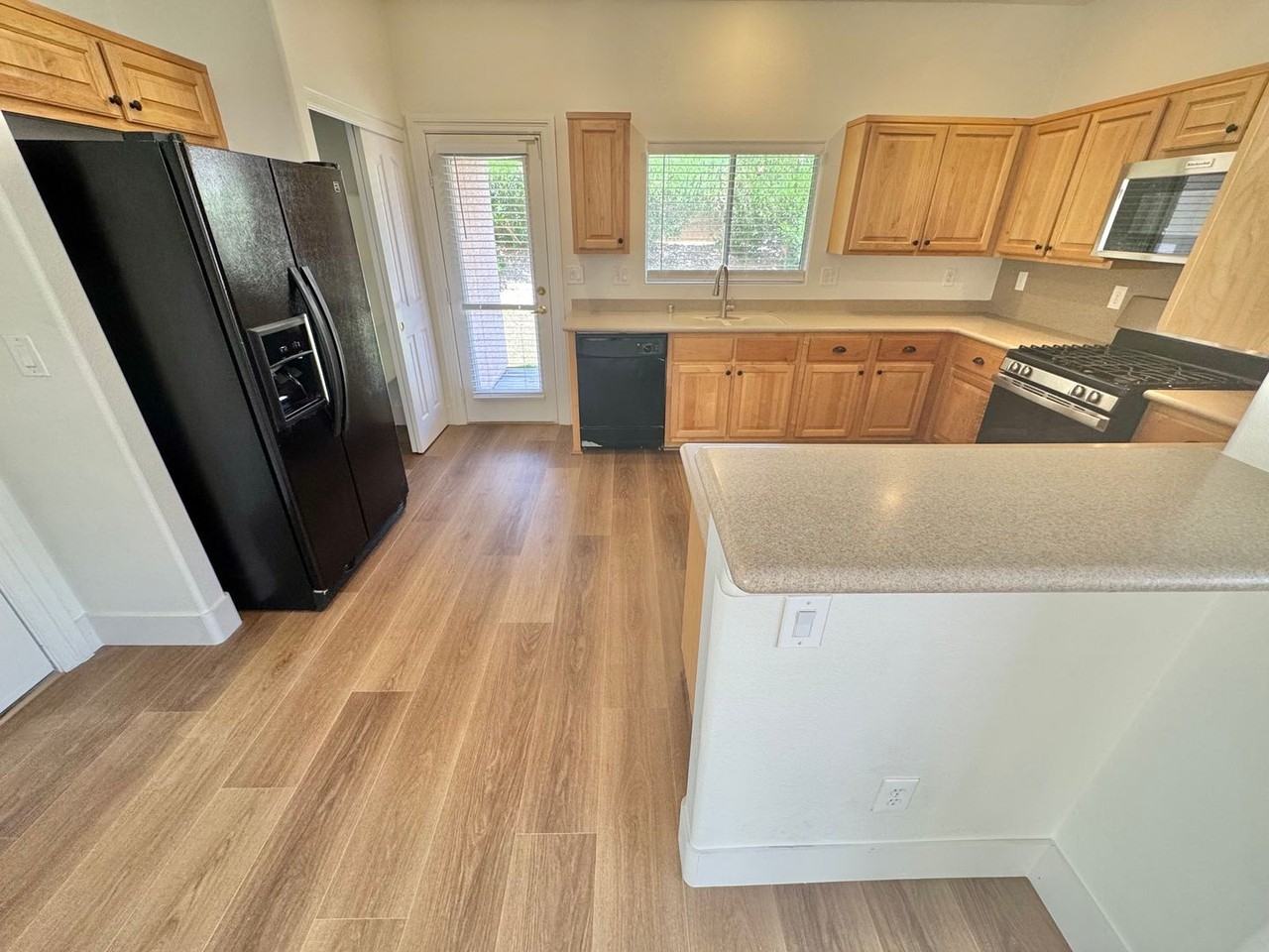 9469 9469 Thathed Sunlight Ct - Photo 5 of 29