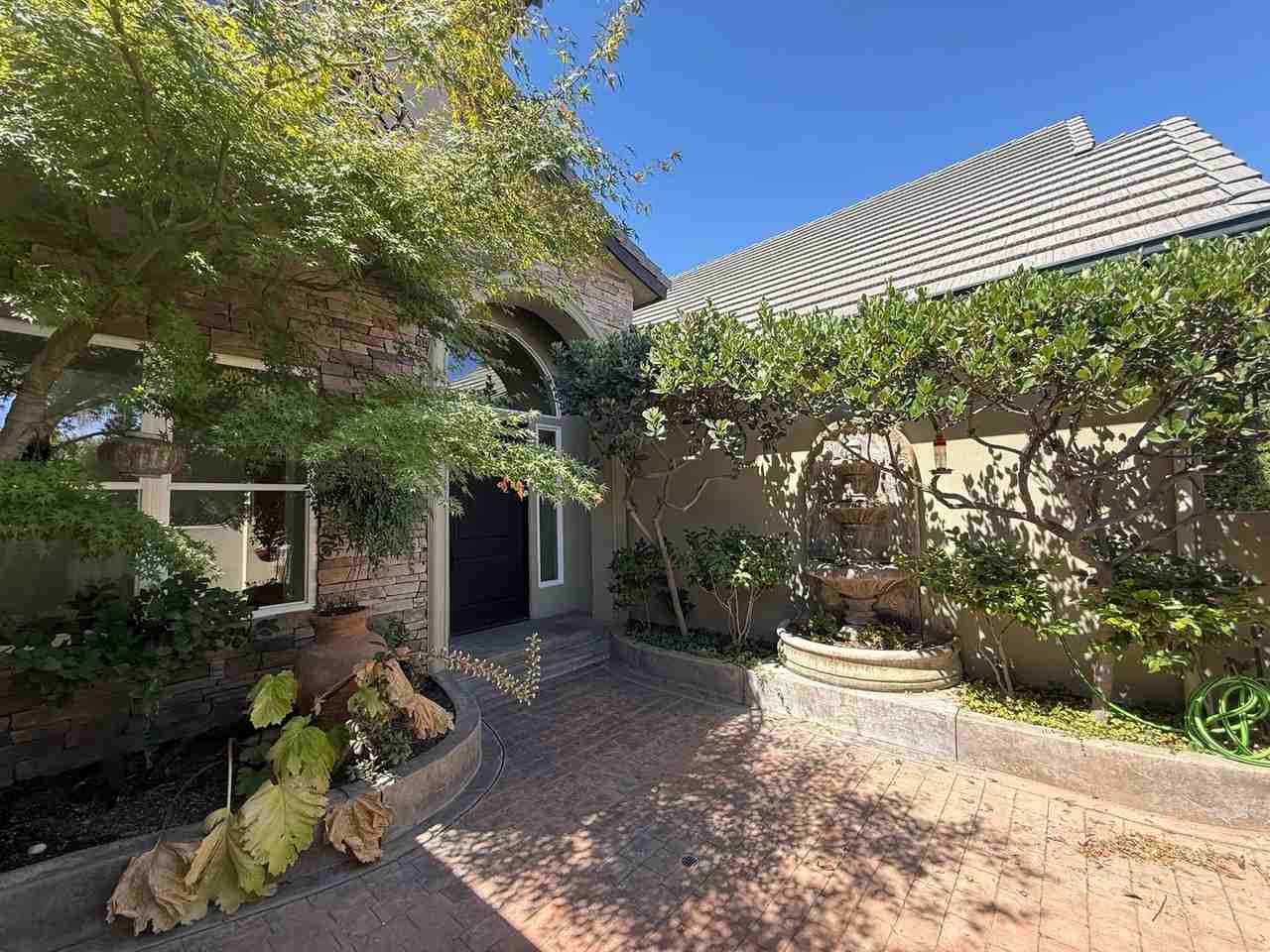 11201 Moorgate St - Photo 3 of 23