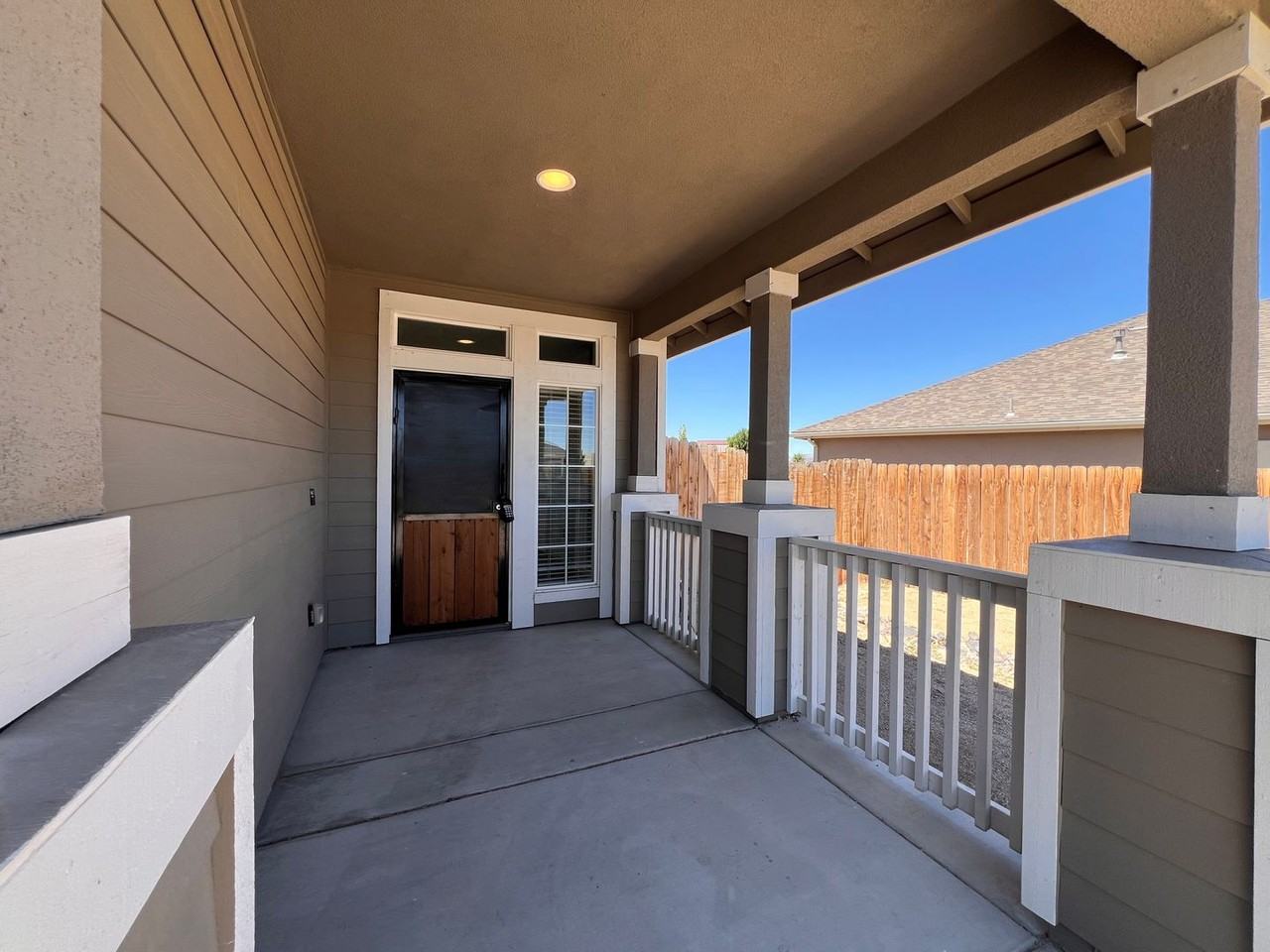 2209 Windrow Dr - Photo 3 of 32