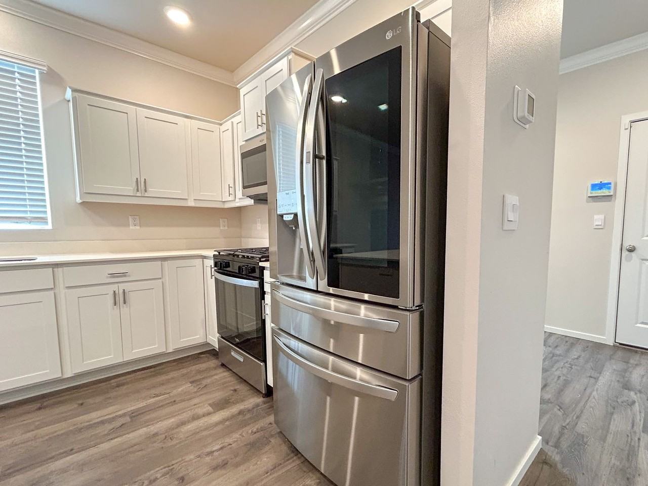 497 Himalaya St Ne - Photo 5 of 36