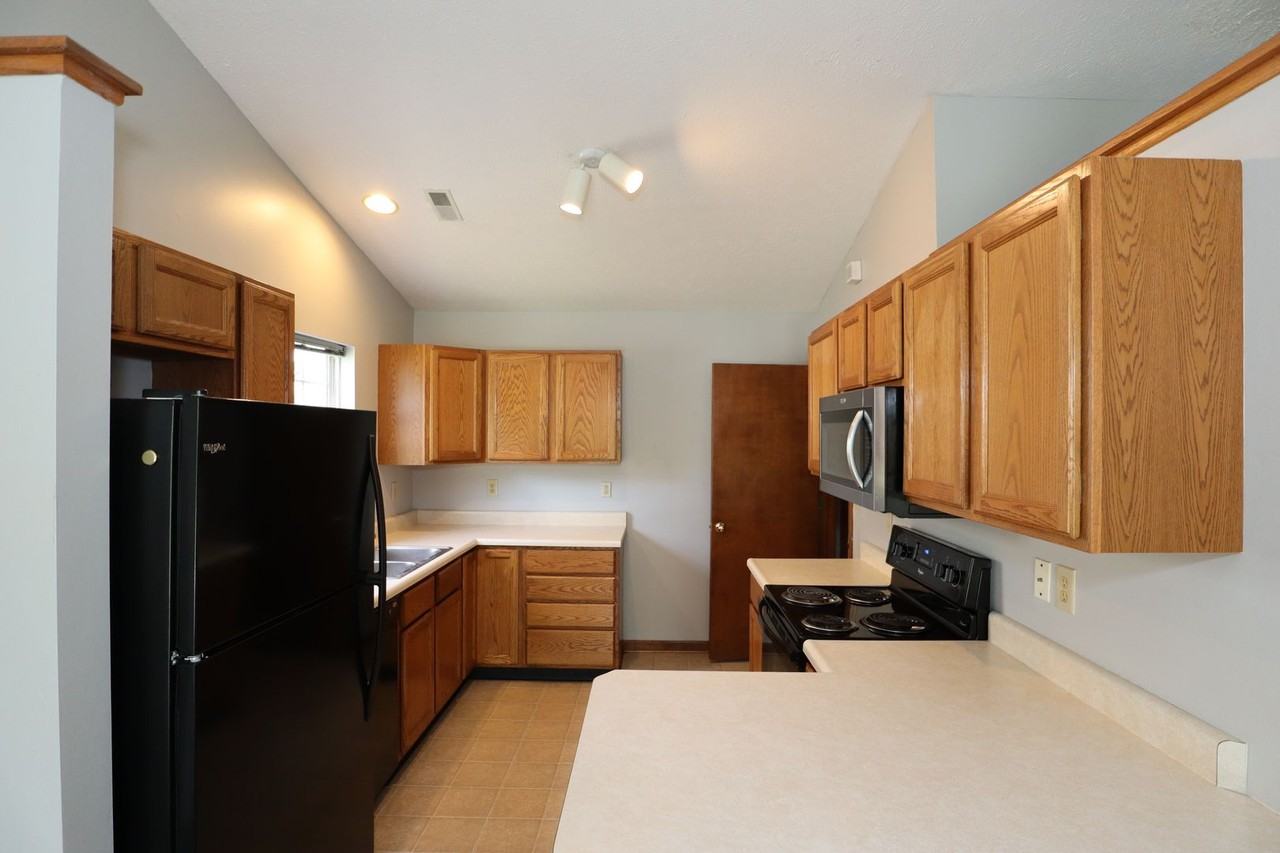 12838 Sovereign Ln - Photo 6 of 21