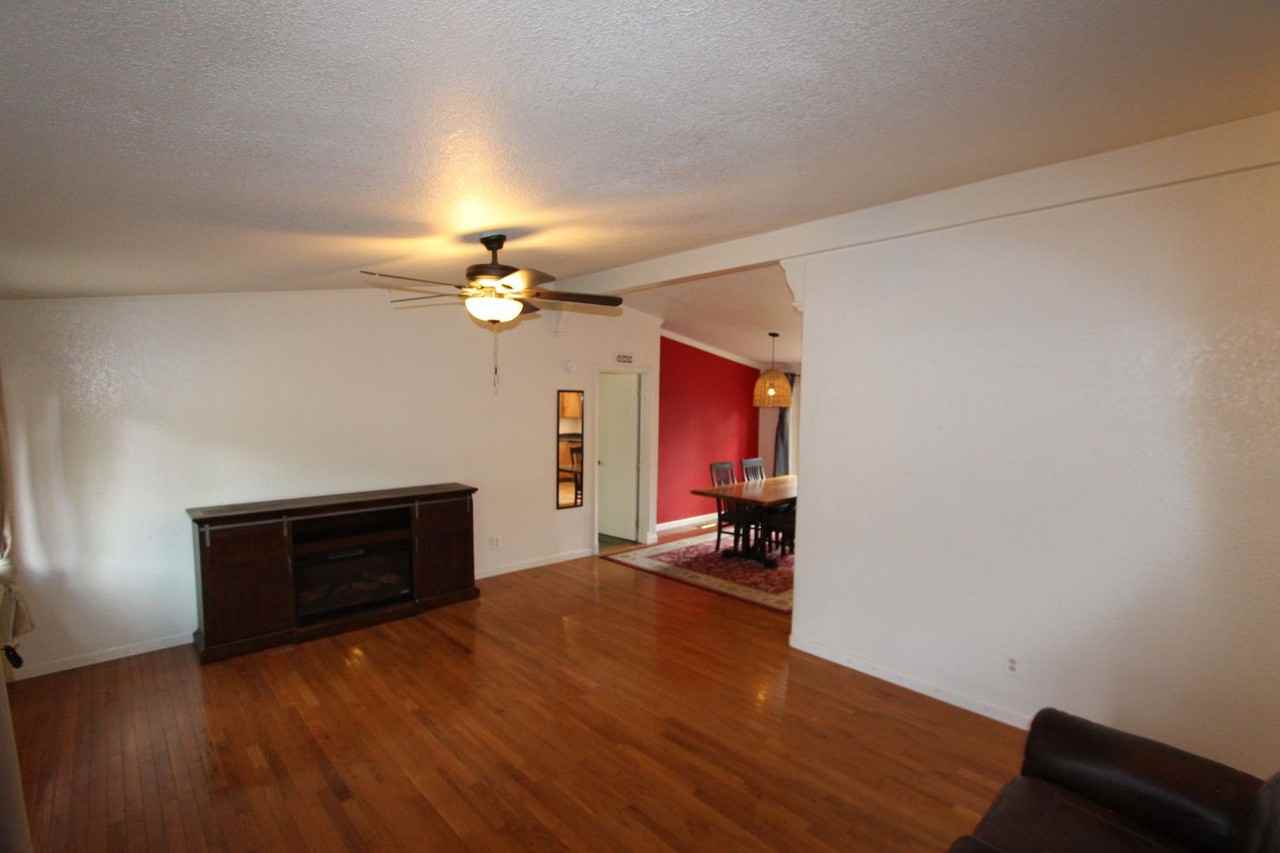 95 E Camille Dr - Photo 3 of 21