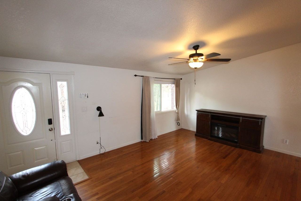 95 E Camille Dr - Photo 5 of 21