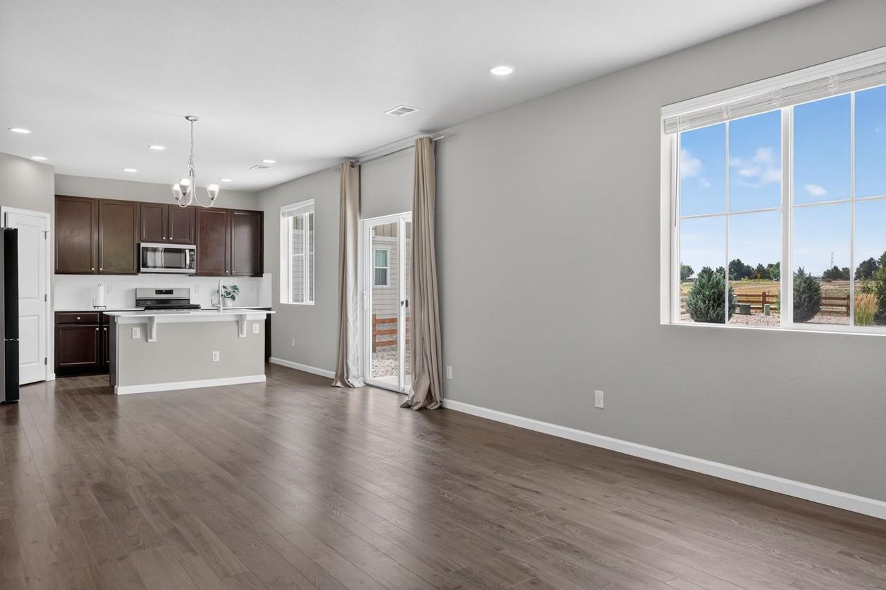 360 Marlowe Ct - Photo 3 of 20