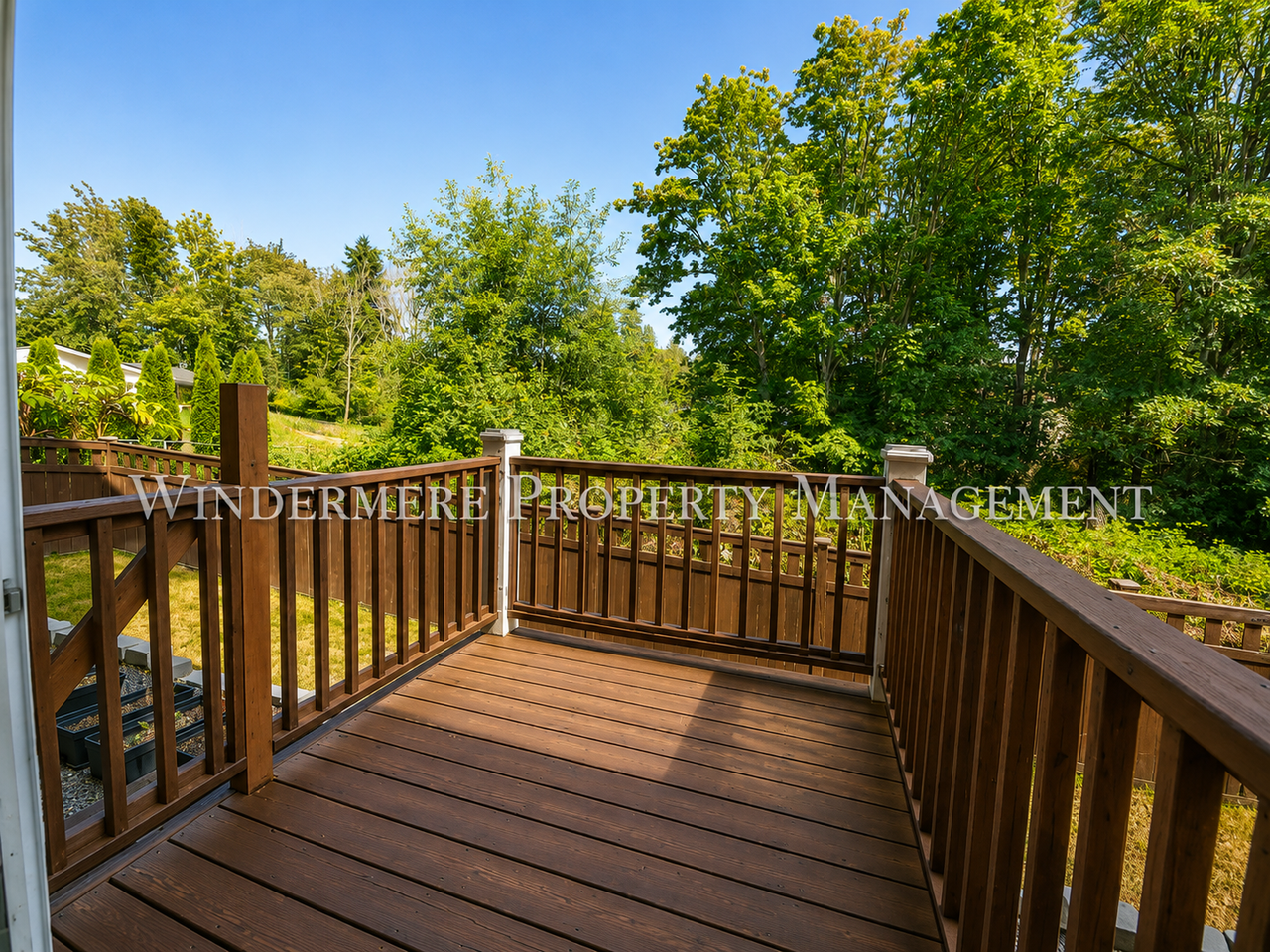 2532 Filbert Ave - Photo 3 of 22