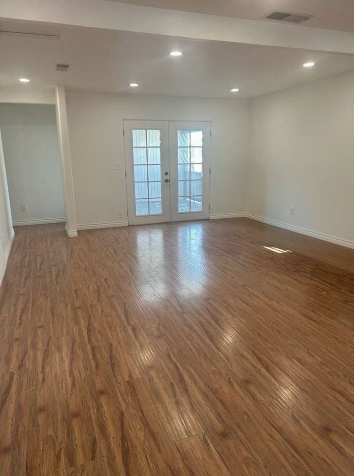 1745 E Westinghouse St - Photo 2 of 22
