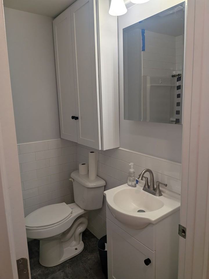 301 Walker St - Photo 2 of 7