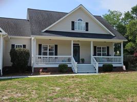 featured image of 142 Shellbank Dr
