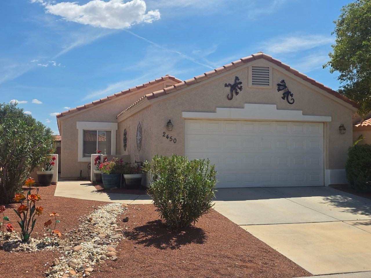 2450 Highland Trl - Photo 2 of 41