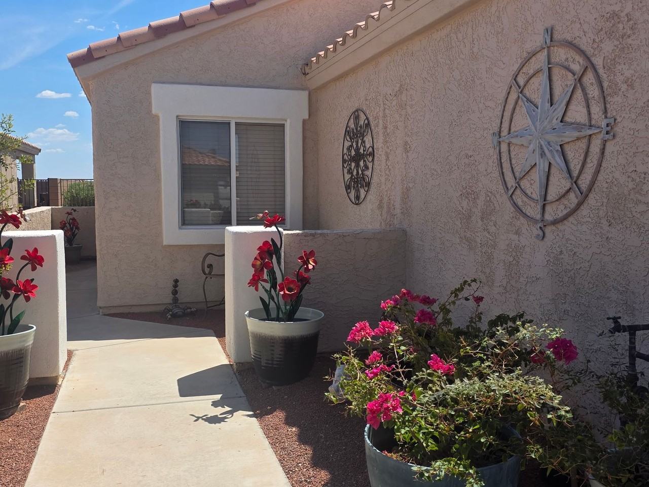2450 Highland Trl - Photo 3 of 41