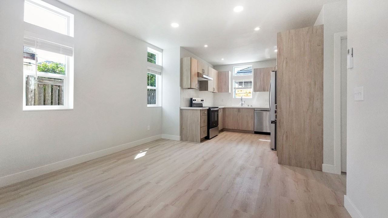 4128 13th Ave S - Photo 6 of 19