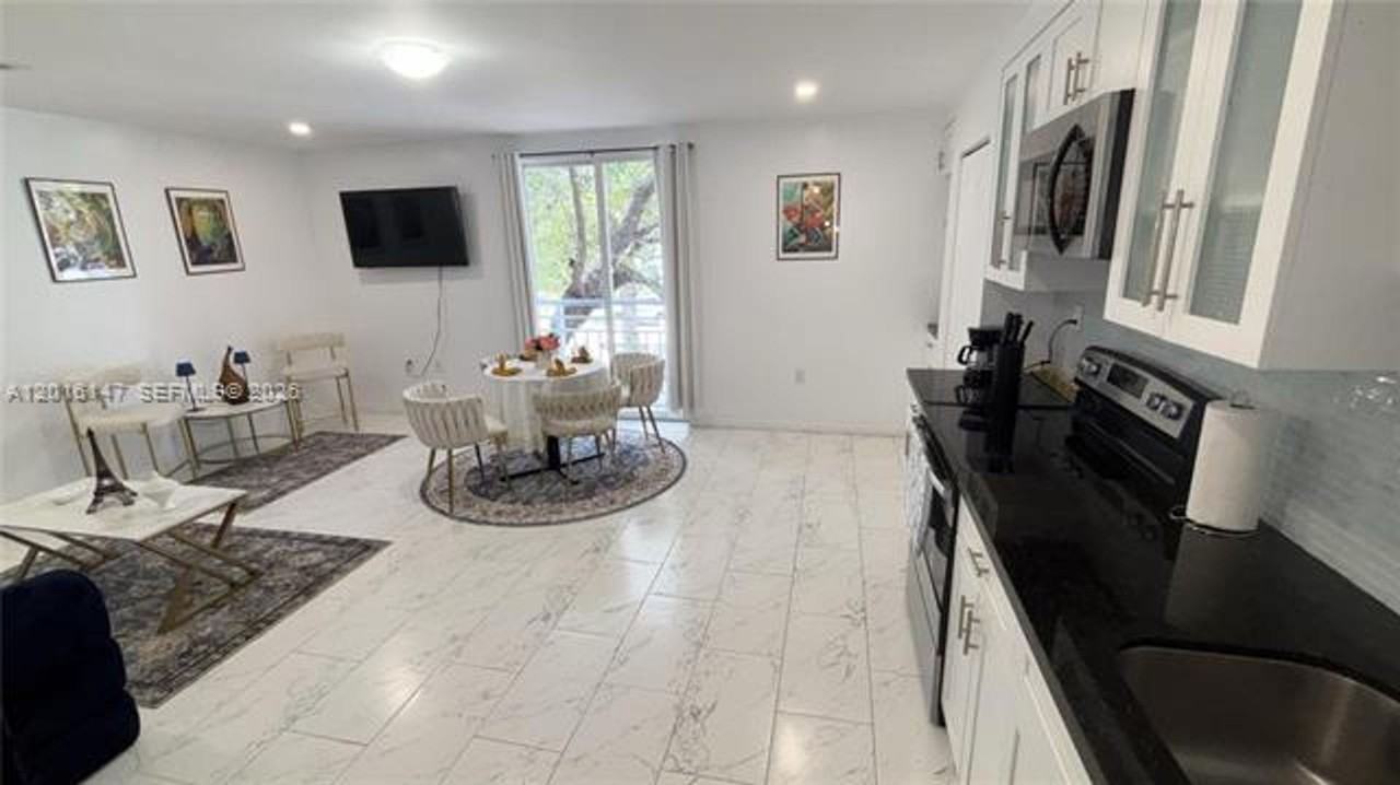 3872 Grand Ave #A - Photo 2 of 15