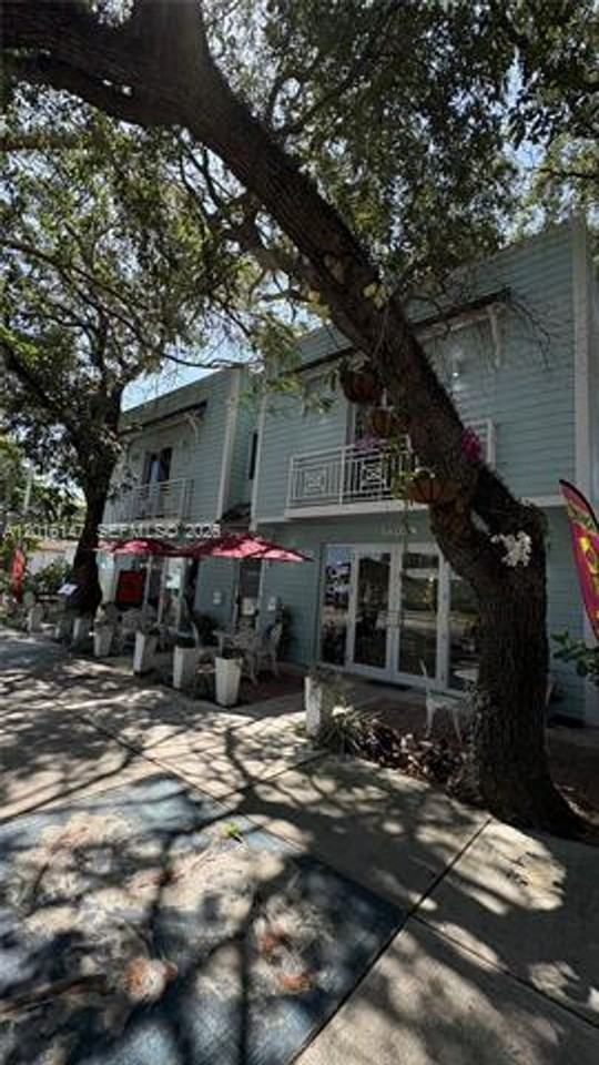 3872 Grand Ave #A - Photo 3 of 15
