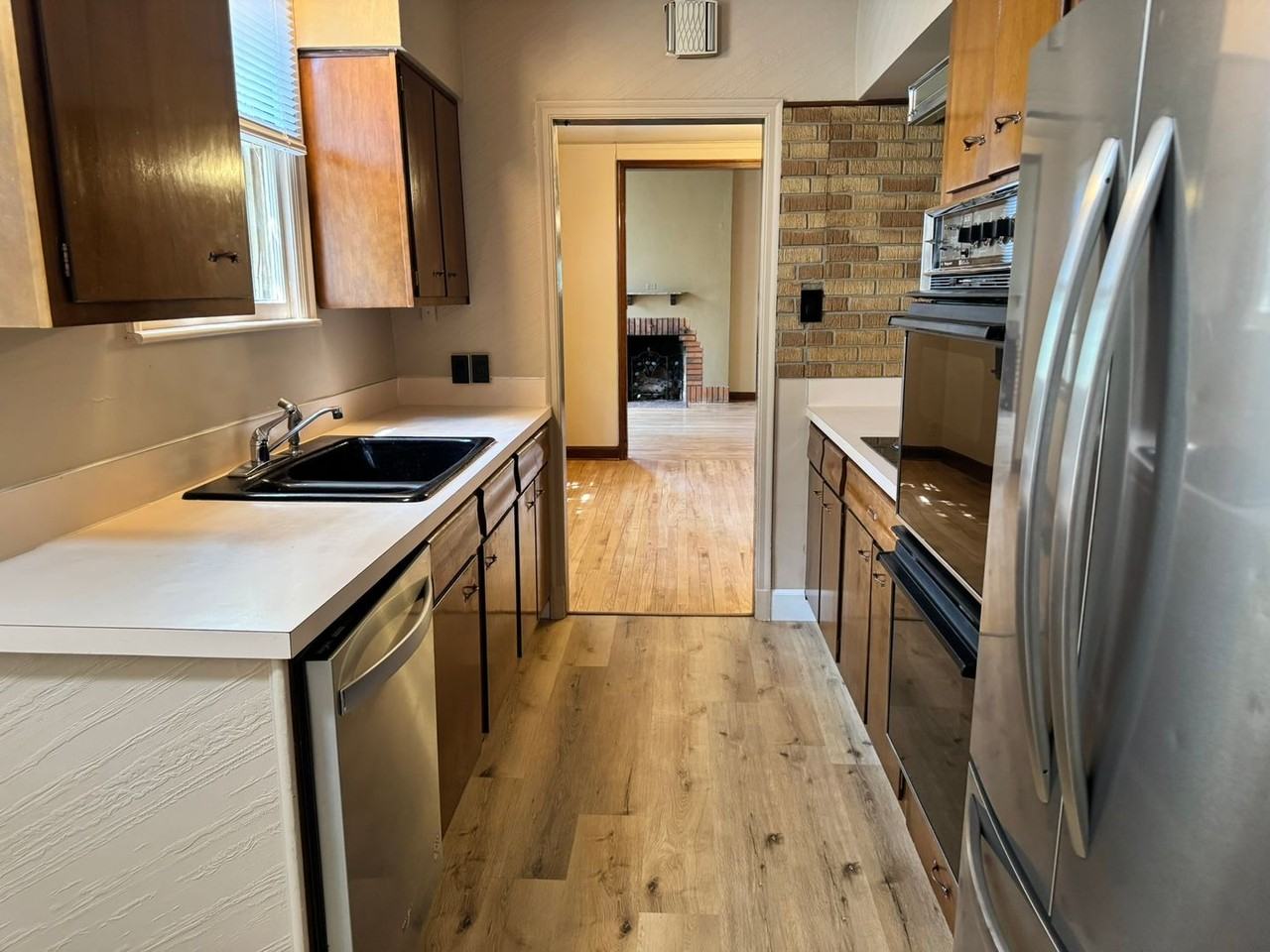 3321 Central Ave - Photo 7 of 22