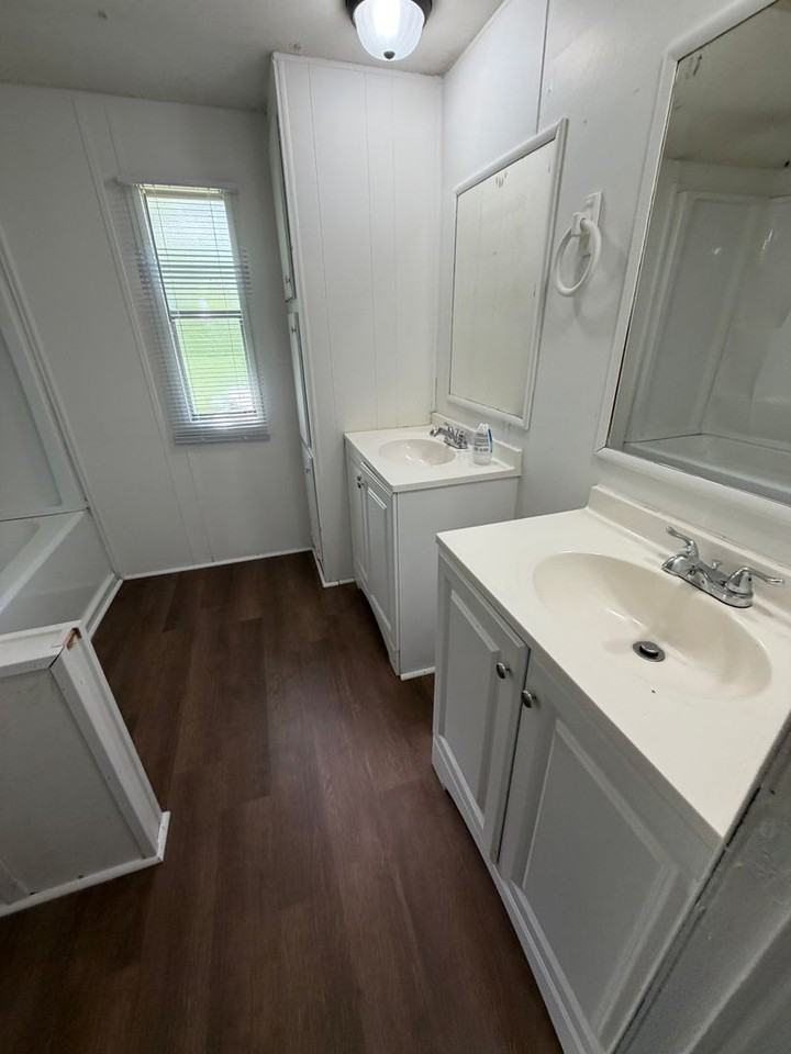 17249 17249 Liberty Road - Liberty Road - Photo 2 of 14