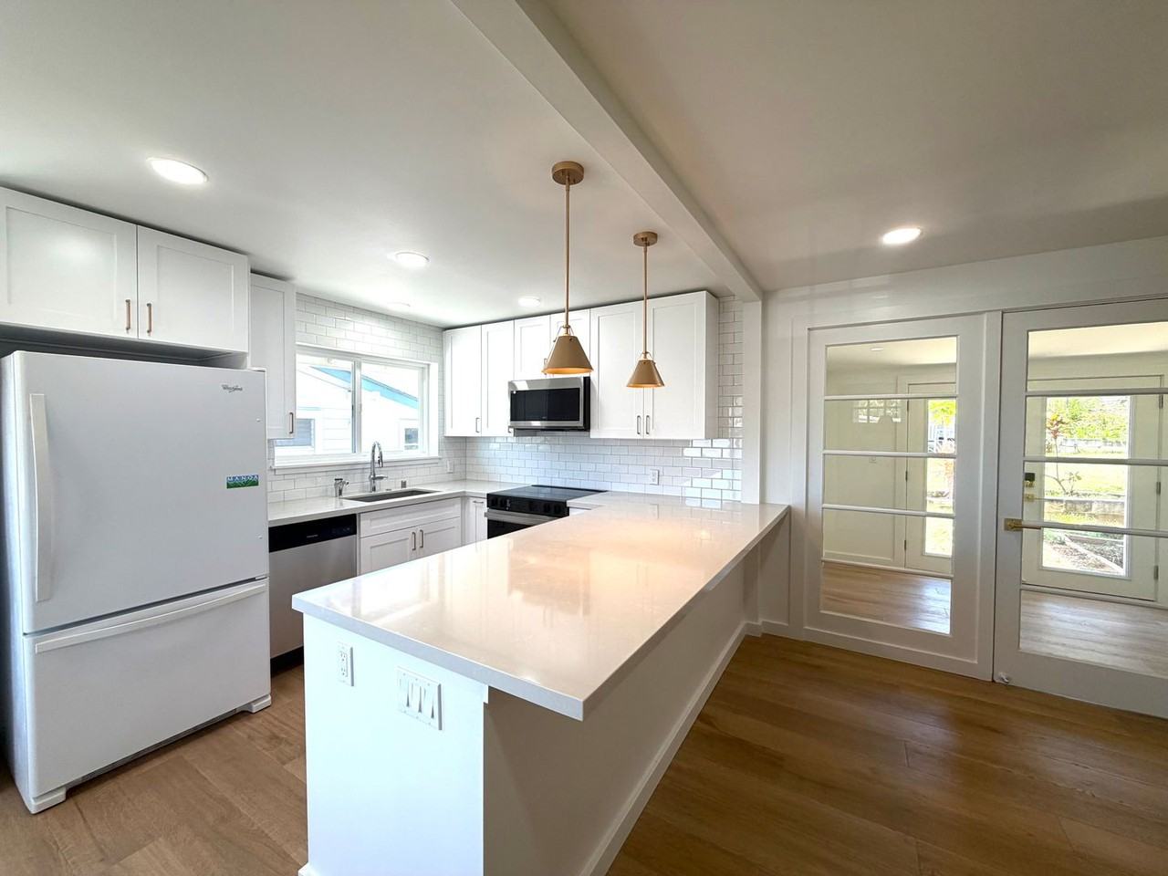 2112 Hunnewell St - Photo 2 of 9