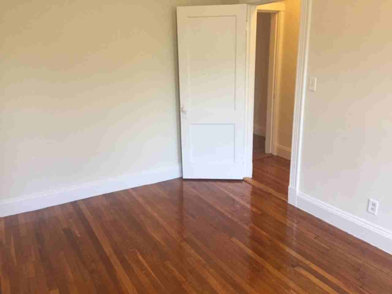 233 Park Dr - Photo 4 of 11