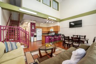 2515 Sw 35th Pl - Photo 1 of 1