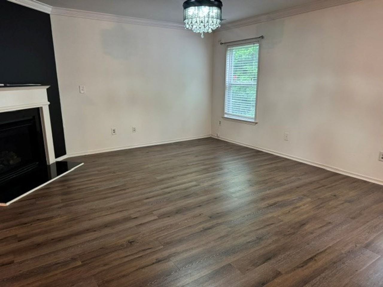 2705 Buckleigh Dr - Photo 6 of 19