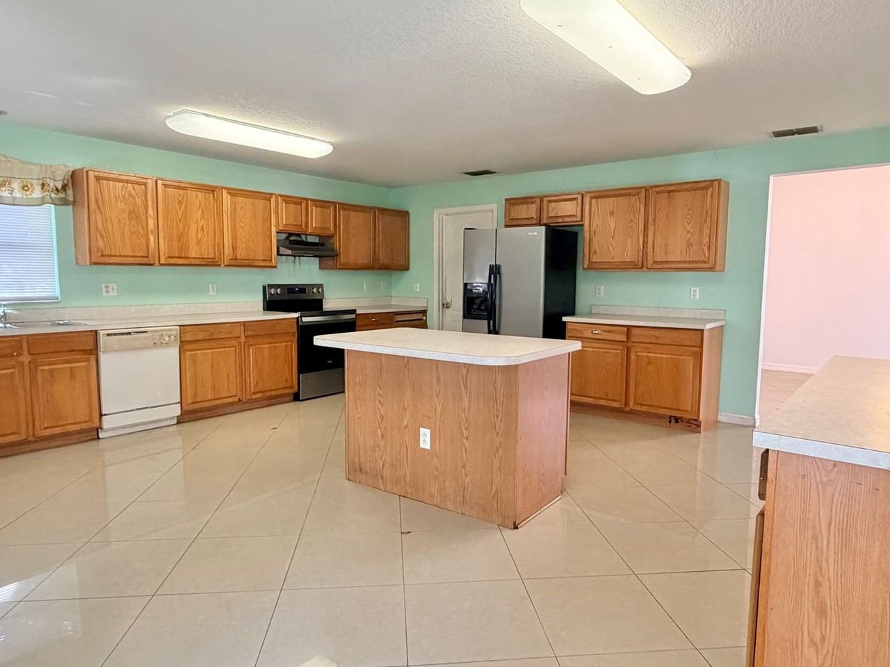 6759 Krenson Oaks Cir - Photo 7 of 17