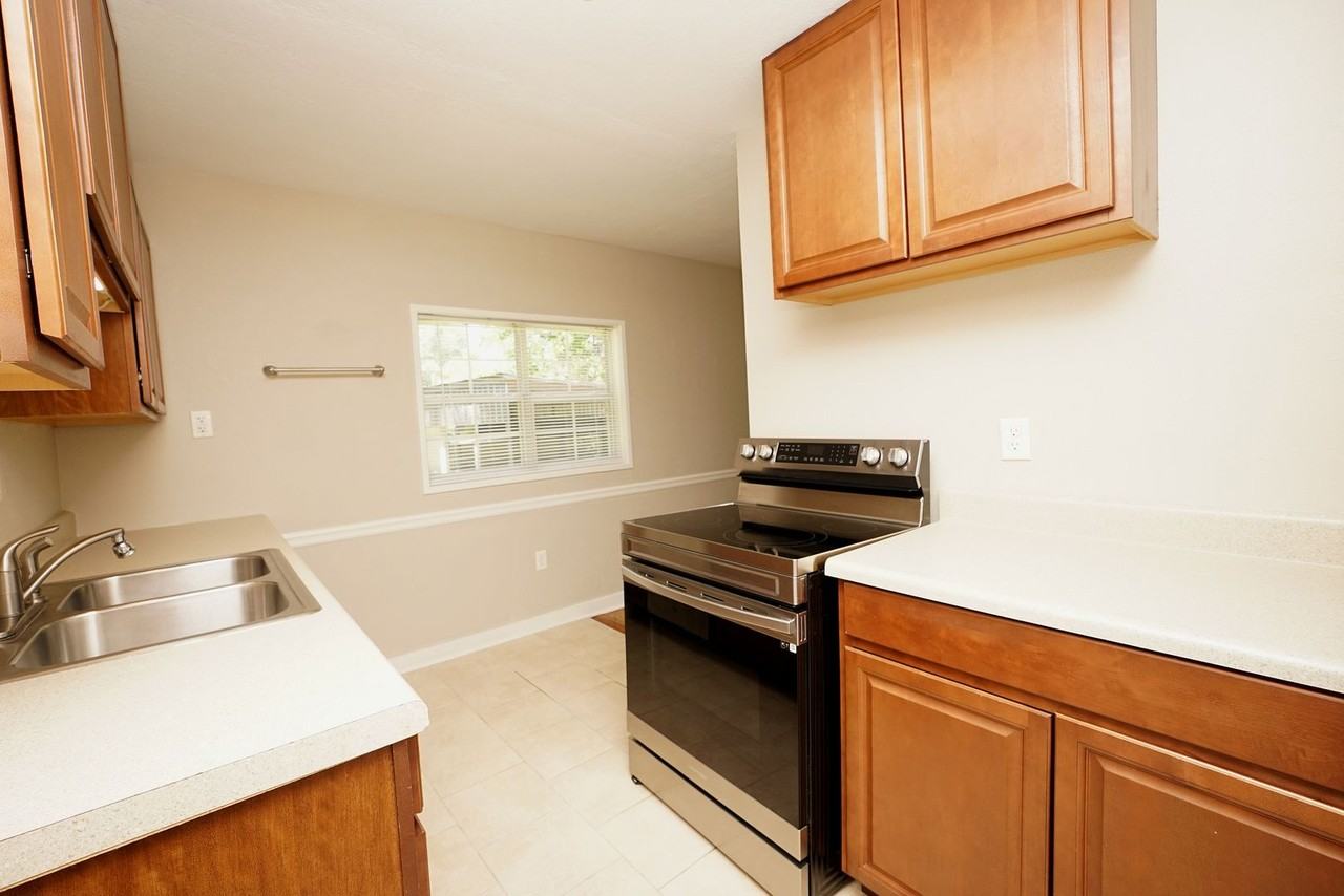 503A Mckinney St - Photo 5 of 22