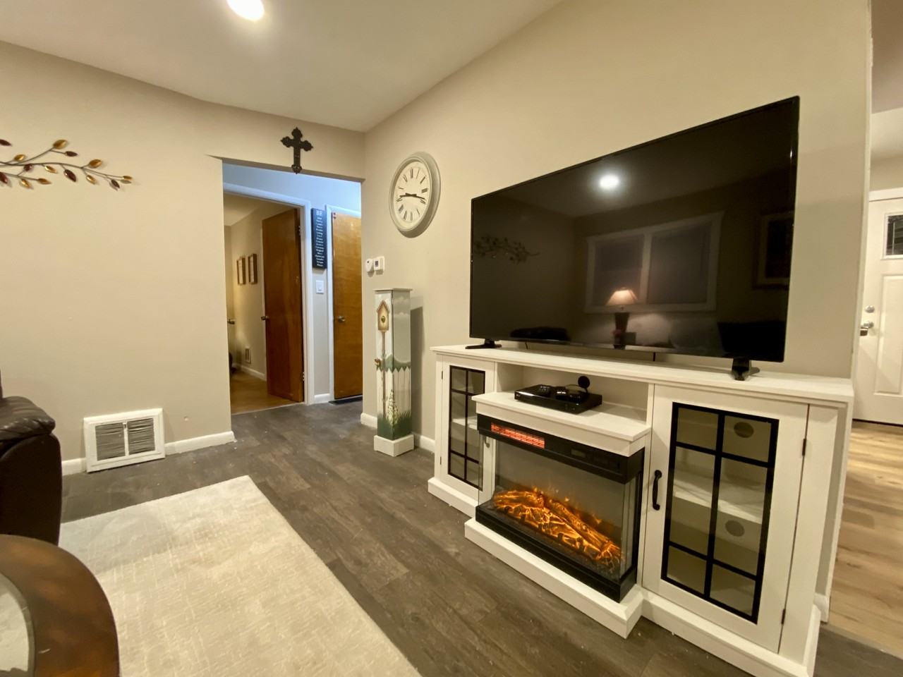 262 N Cherrywood Ave - Photo 6 of 26