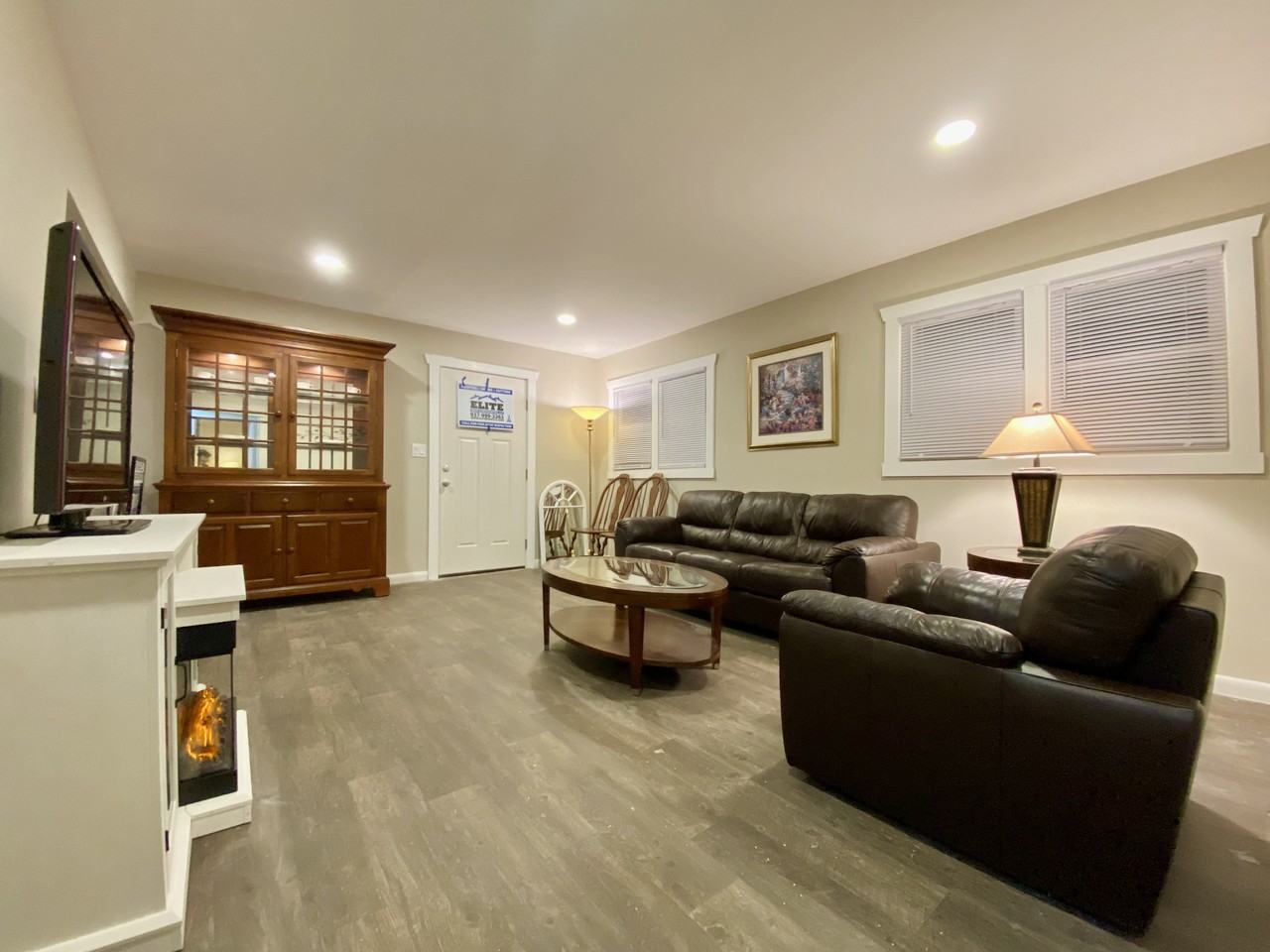262 N Cherrywood Ave - Photo 7 of 26