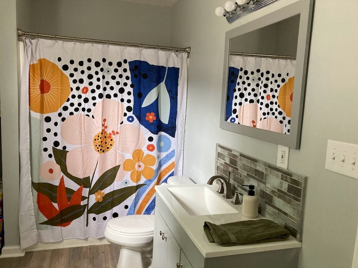 172 Eddie St - Photo 7 of 8