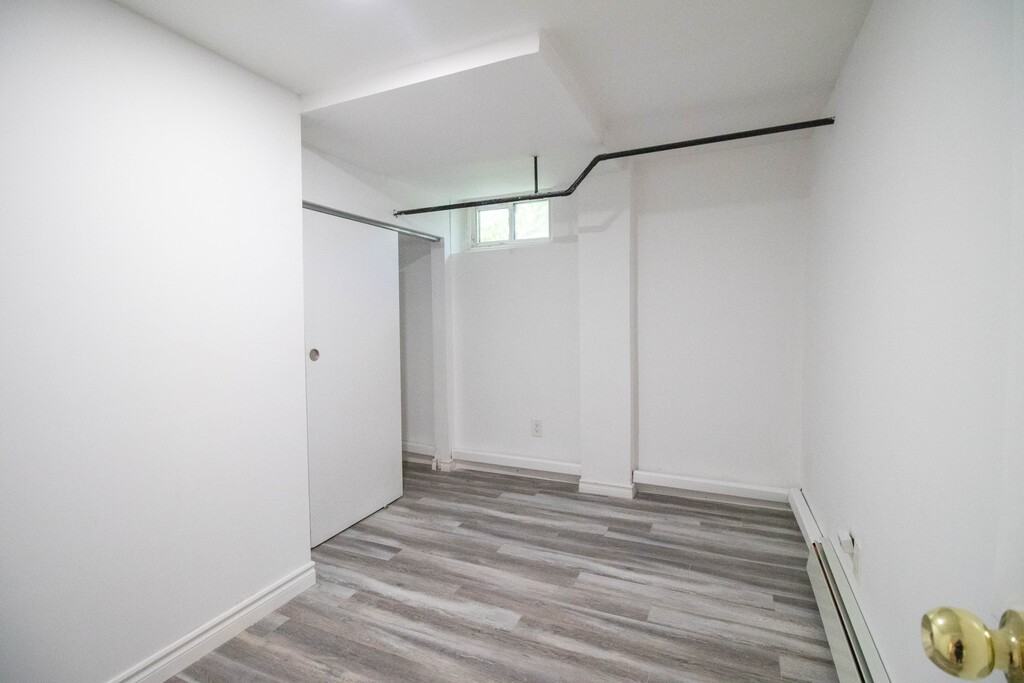 121 Mackan Street - Photo 7 of 15