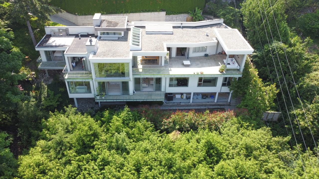 6173 Nelson Ave, West Vancouver - Photo 3 of 49