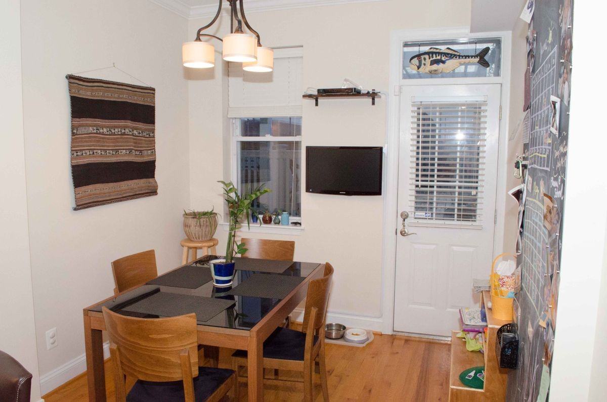 1604 Johnson St - Photo 4 of 15