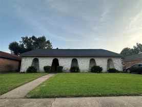 12139 Huntington Park Dr - Photo 1 of 1