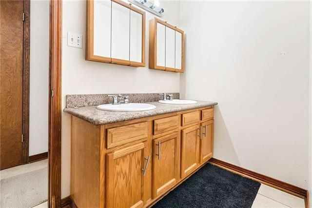 2204 Gallant Dr - Photo 7 of 11