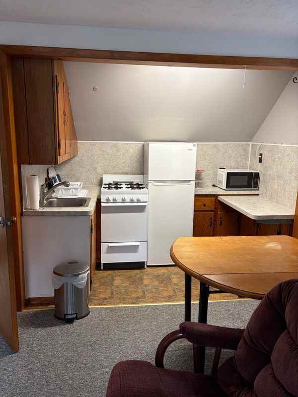 10 Short Dr - Photo 3 of 5